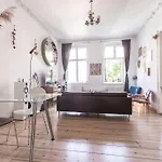 & Charmy In Old Building Appartement *