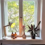 & Charmy In Old Building Appartement Berlin