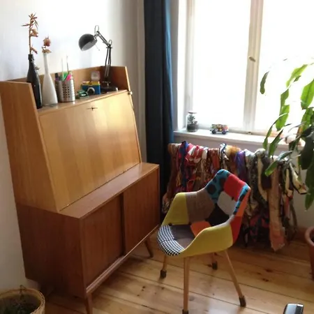 & Charmy In Old Building Apartment Berlin
